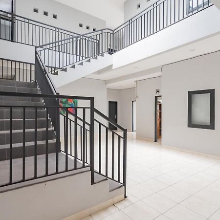 Reddoorz Near Exit Toll Pasteur 4 Hotel Bandung Ngoại thất bức ảnh