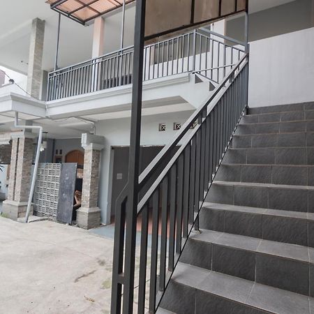 Reddoorz Near Exit Toll Pasteur 4 Hotel Bandung Ngoại thất bức ảnh