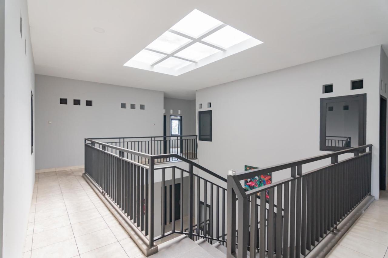 Reddoorz Near Exit Toll Pasteur 4 Hotel Bandung Ngoại thất bức ảnh